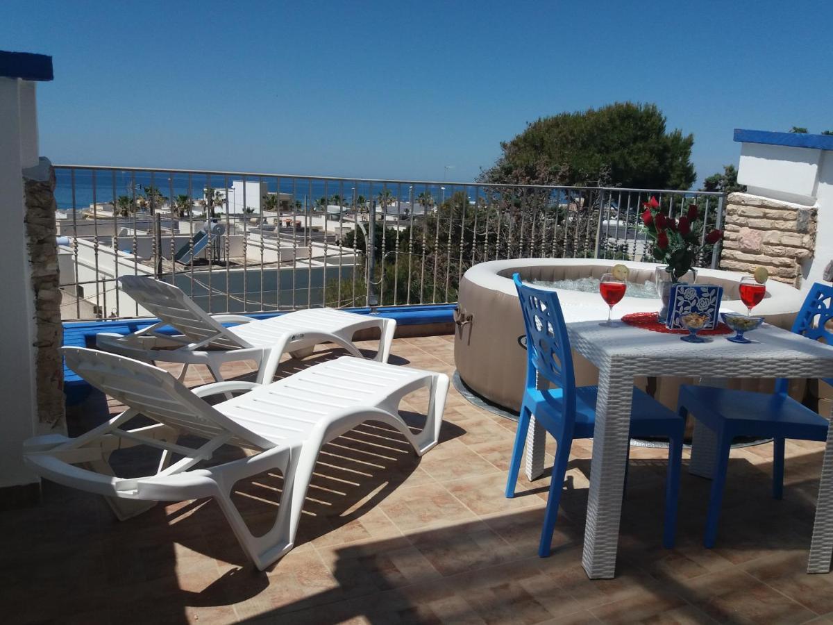 Aparthotel Riflesso sul mare Marina di Mancaversa Esterno foto