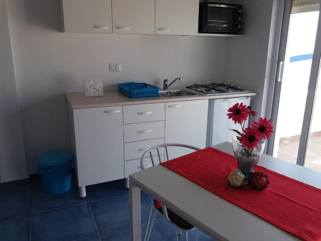 Aparthotel Riflesso sul mare Marina di Mancaversa Esterno foto