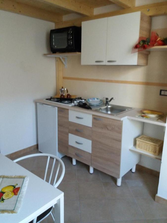 Aparthotel Riflesso sul mare Marina di Mancaversa Esterno foto