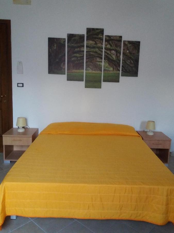 Aparthotel Riflesso sul mare Marina di Mancaversa Esterno foto